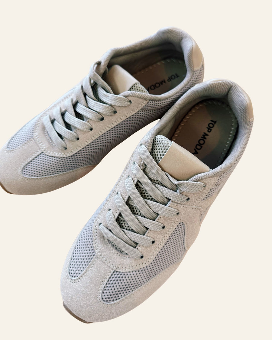 Glen Sporty Mesh Sneaker