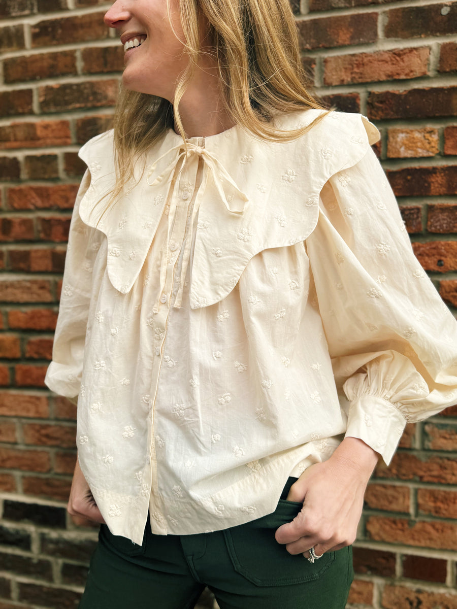 Scalloped Collar Blouse