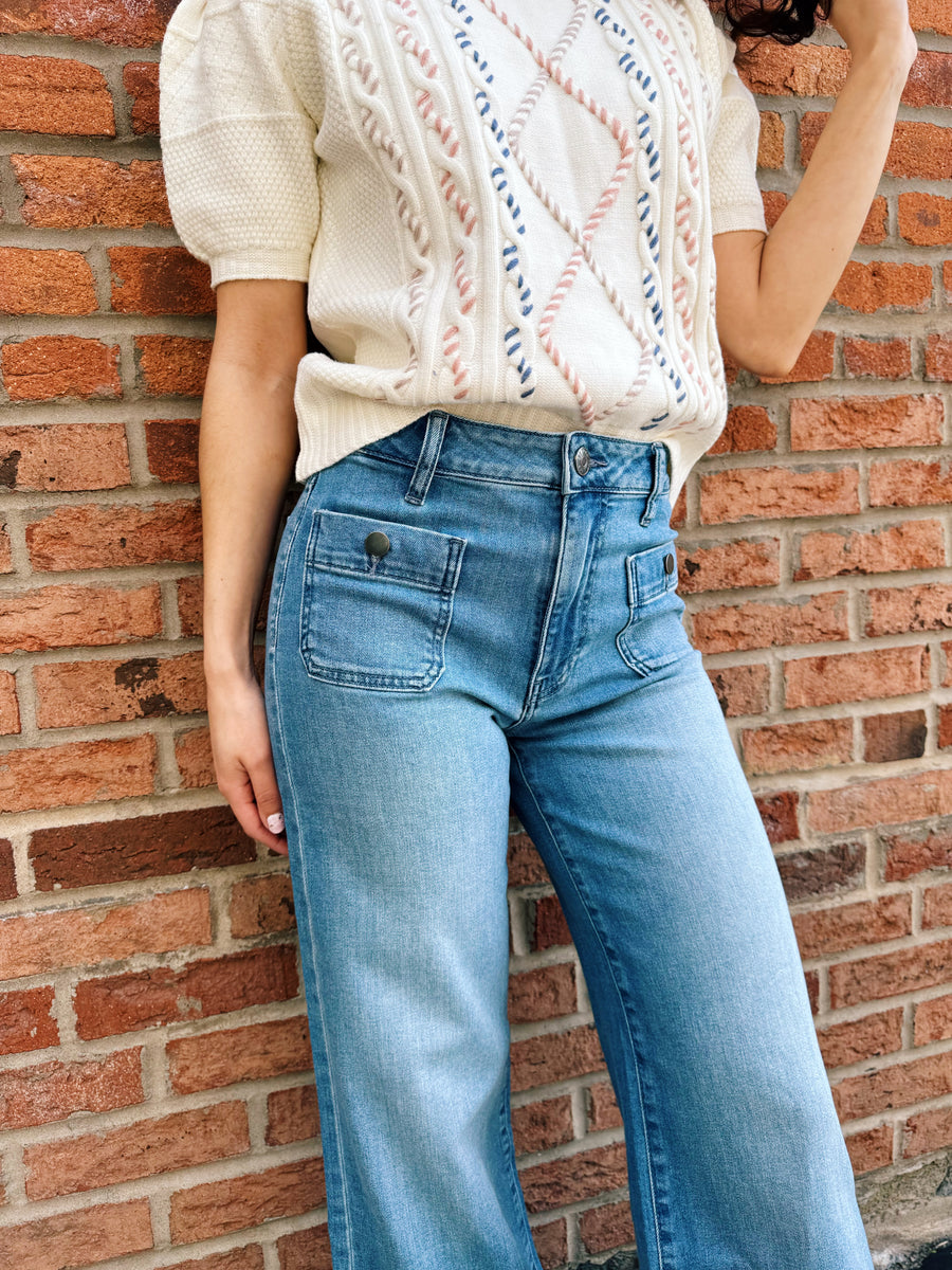 Meg High Rise Patch Pockets: Assertive