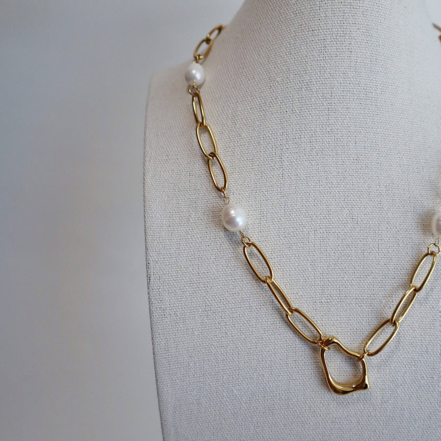 Ayla Pearl Paperclip Necklace | Pearl Accent Necklace