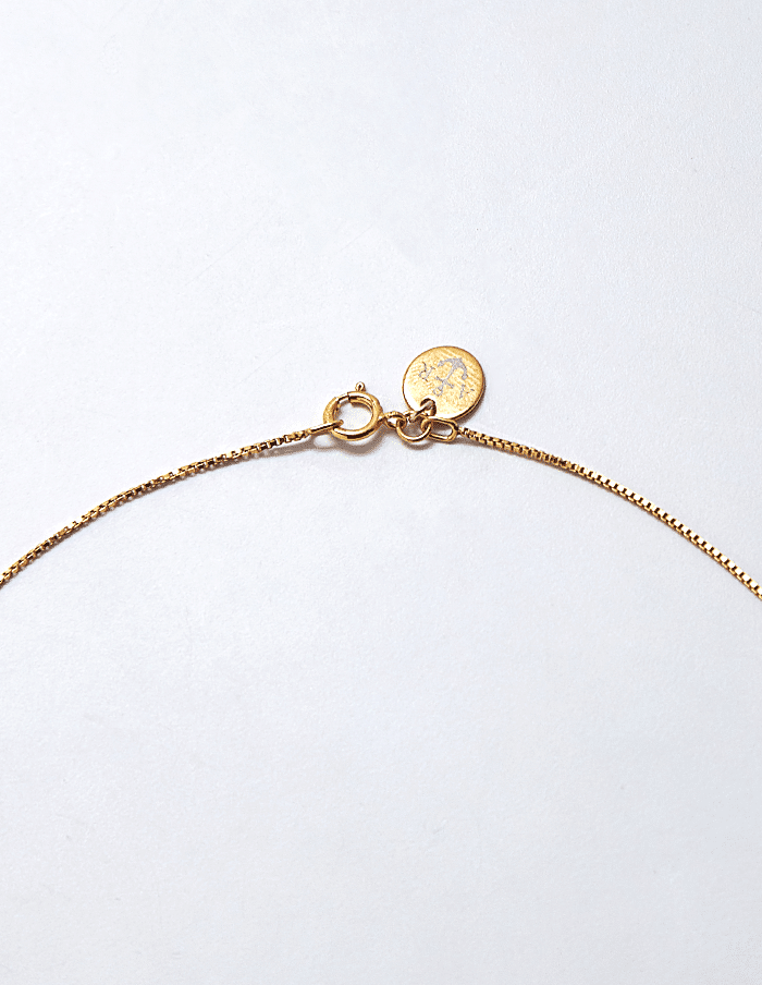 Gold Rose Bar Pendant Necklace: 16"