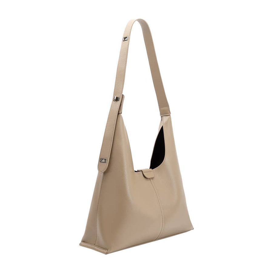 Carmen Shoulder Bag: Beige